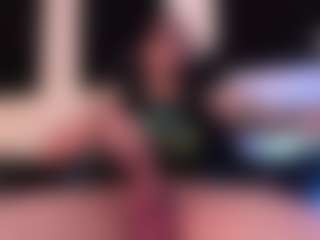 Eloncoxx01's Live Sex Cam Show