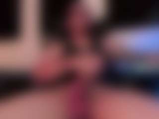 Live cam show with Eloncoxx01 - Tease on TeamSkeetLive