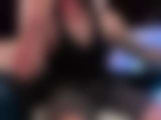 Live cam show with Eloncoxx01 - White on Gym Cam Girls | colombia