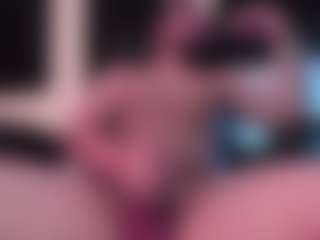 Eloncoxx01's Live Sex Cam Show