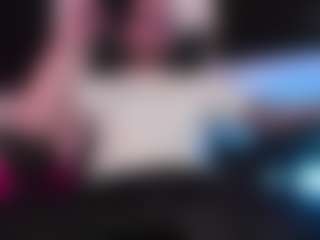 Live cam show with Eloncoxx01 - Brown Eyes on Camsoda
