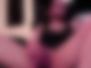 Live cam show with Eloncoxx01 - Orgasm on Camversity