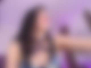 Live cam show with AmaraDavis - Plug on testsause.com