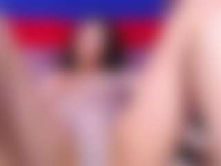 Live cam show with AmaraDavis - Striptease Latina on AdultVida.com | argentina