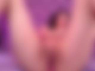 Live cam show with Amara Davis - Student on Camsoda