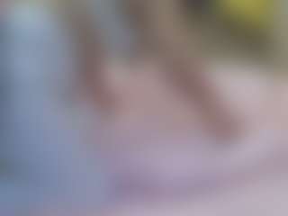 Live cam show with AyanaBetance - Glasses on nudelive.tv