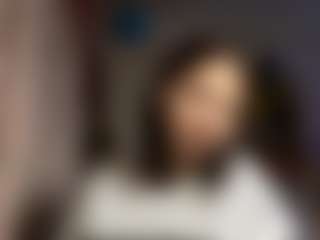 Live cam show with AyanaBetance - Brown Hair on WildCum