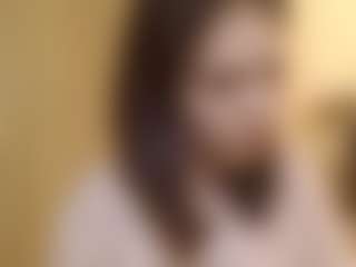 Live cam show with AyanaBetance - Brown Hair Petite on Camsoda