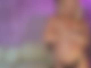 Ella054's Live Sex Cam Show