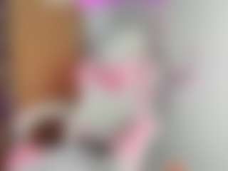 Anya-Belle's Live Sex Cam Show