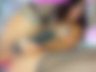 Live cam show with Anya-Belle - Double Penetration on Milfs Live