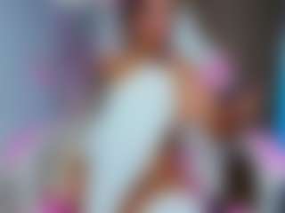 Live cam show with Anya-Belle - Smoke on xblisslive.com