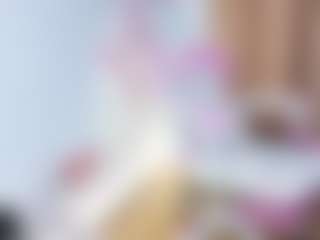 Live cam show with Anya-Belle - Moaning on Ass Tok