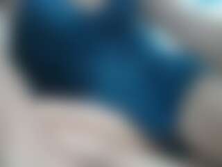 bottom-model92's Live Sex Cam Show