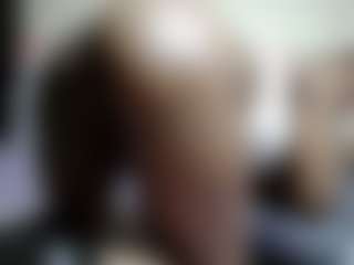 Live cam show with RavenHeat - Ass Clapping on Latina Girls