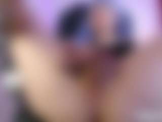 Live cam show with Ashleyparkerr - Drinking on Camsoda