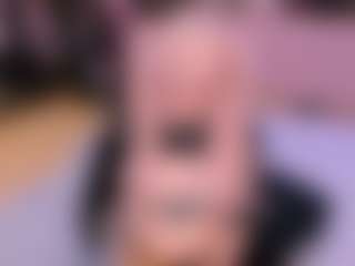 bizzynoar's Live Sex Cam Show