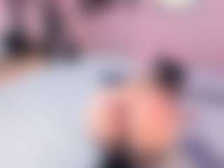 bizzynoar's Live Sex Cam Show