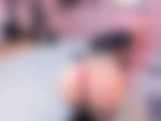 bizzynoar's Live Sex Cam Show