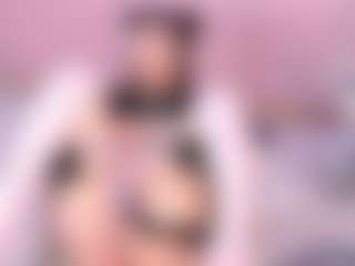 Live cam show with bizzynoar - Camel Toe on Fling VIP Chat