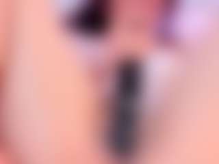 Cleodemon MILF webcam performer live streaming
