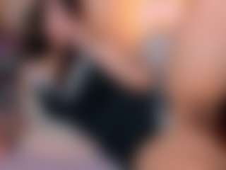 reyniri's Live Sex Cam Show