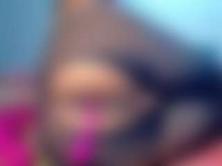 Live cam show with VictoriaXecret - Smoking on Camsoda