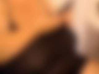 Live cam show with SweetLexyy - Middle Aged on live18s.com