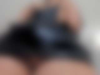 alanaablue's Live Sex Cam Show