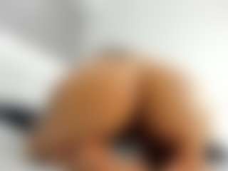 alanaablue's Live Sex Cam Show