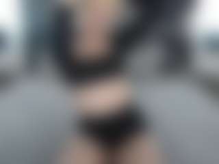 AnnaCandyy's Live Sex Cam Show