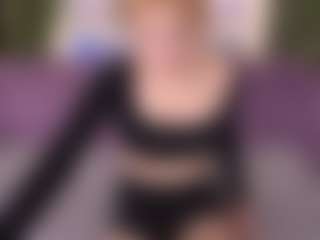 AnnaCandyy's Live Sex Cam Show