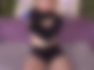 AnnaCandyy's Live Sex Cam Show