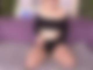 AnnaCandyy's Live Sex Cam Show