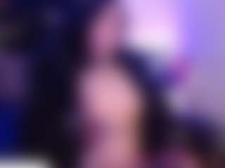 Live cam show with bunny-0 - Camel Toe on Pornisteam.com