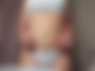 Live cam show with OlimpiaMiano - Teen (18+) on Camsoda