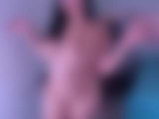 Live cam show with susan-moore29 - Oil on Camsoda Late Night