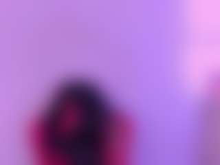 Live cam show with susan-moore29 - Oil on Camsoda