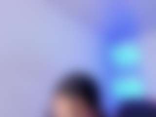 Live cam show with susan-moore29 - Facial on camtv