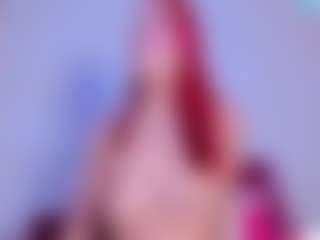 Live cam show with LunaBlakee - Red Hair on Camsoda