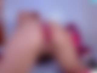 Live cam show with LunaBlakee - Red Hair on Dare Cams