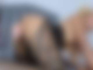 Alisha-Ebonyy's Live Sex Cam Show