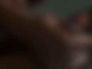 Live cam show with Renee-KingJ - Dreads on hornycams.live