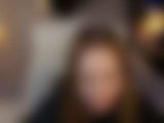 Live cam show with FoxyMayy - Blue Eyes on Milfs Live