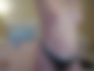 EliaRose's Live Sex Cam Show