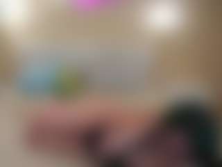EliaRose's Live Sex Cam Show