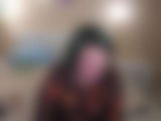 Live cam show with EliaRose - Double Penetration on Camsoda