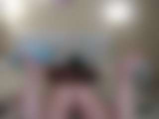 EliaRose's Live Sex Cam Show