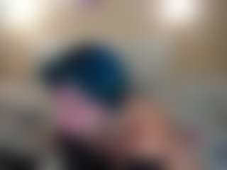 Live cam show with EliaRose - Neon Hair on nudelive.tv