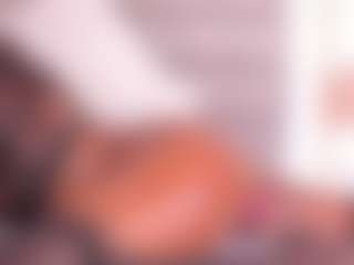 Live cam show with Dakota Wangi - Asshole Ebony on live18s.com
